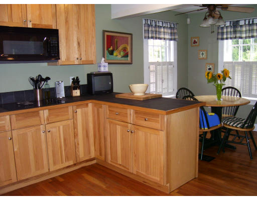 473 Edgell Road Framingham, MA 01701 - Photo 17 of 27