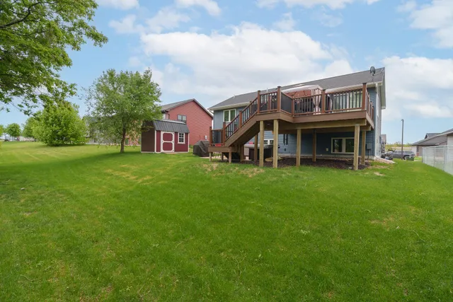 $435,000 | 463 Prairie Road, New Richmond, WI 54017