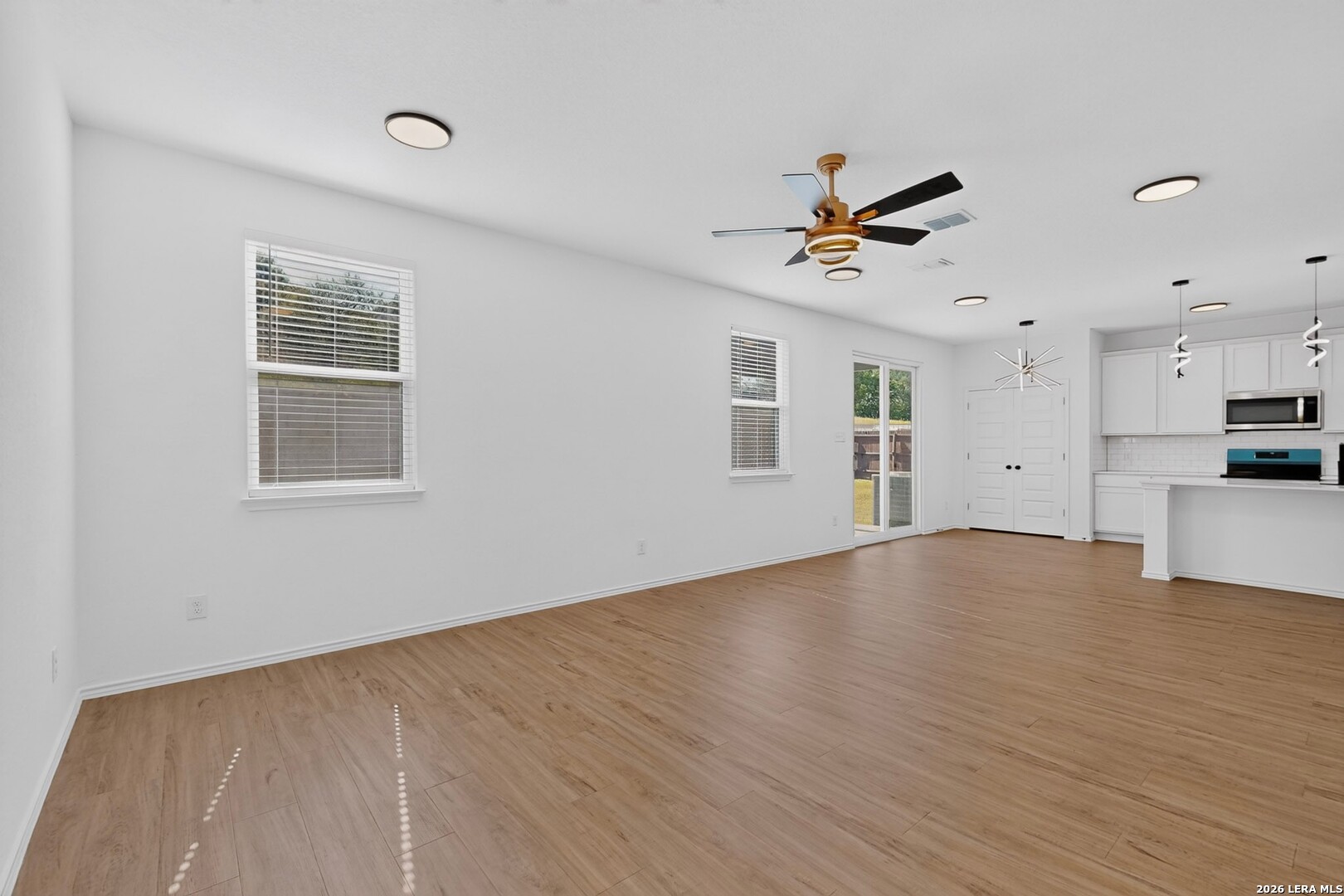 5306 Lisa Point St. Hedwig, TX 78152 - Photo 10 of 42