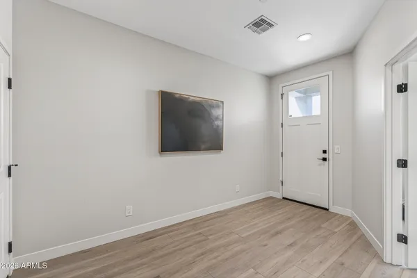 $759,999 | 2601 East Clarendon Avenue, Unit 2, Phoenix, AZ 85016