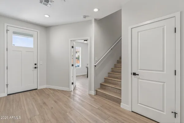 $759,999 | 2601 East Clarendon Avenue, Unit 2, Phoenix, AZ 85016