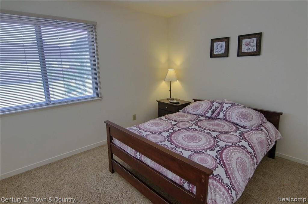 569 Victoria Court Rochester Hills, MI 48307 - Photo 22 of 31