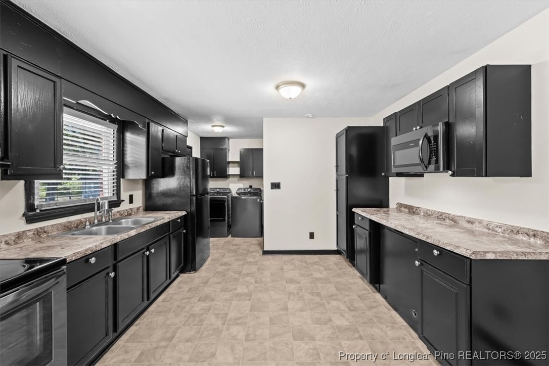 205 Cecil Avenue Spring Lake, NC 28390 - Photo 12 of 29