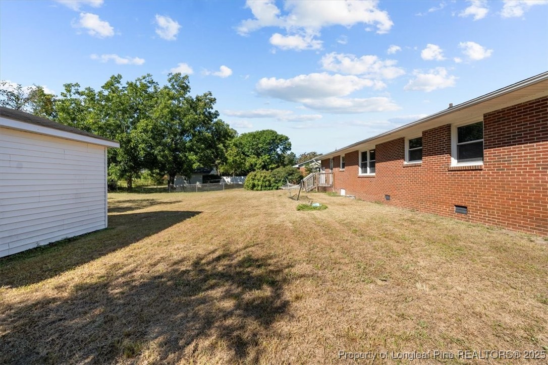 205 Cecil Avenue Spring Lake, NC 28390 - Photo 4 of 29