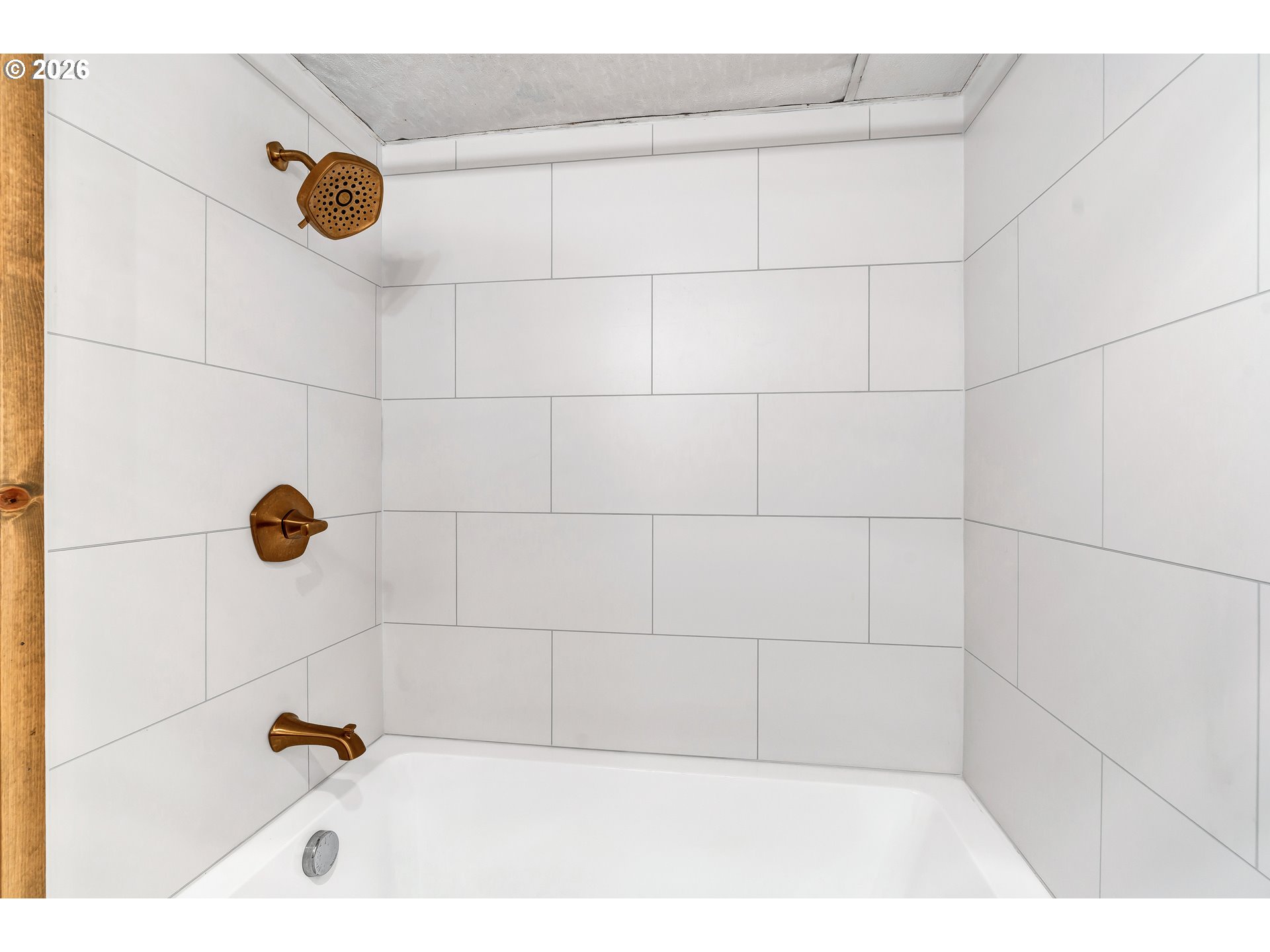 8025 Southwest Schiller Road Portland, OR 97225 - Photo 33 of 48