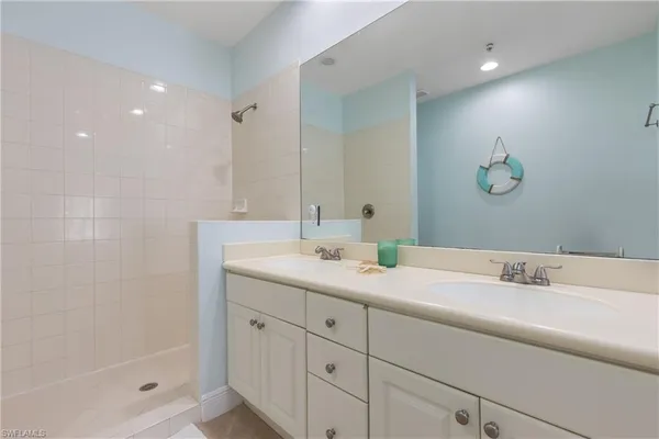 $279,000 | 1380 Sweetwater Cove, Unit 203, Naples, FL 34110