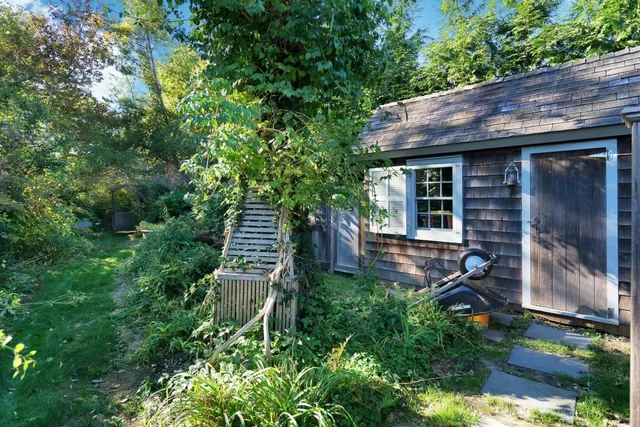 $75,000 | 99 Egypt Lane, East Hampton, NY 11937