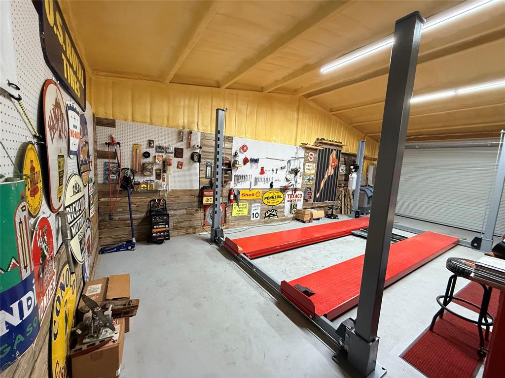 351 Bosque Bend Lane China Spring, TX 76633 - Photo 37 of 39 a view of a gym with equipment