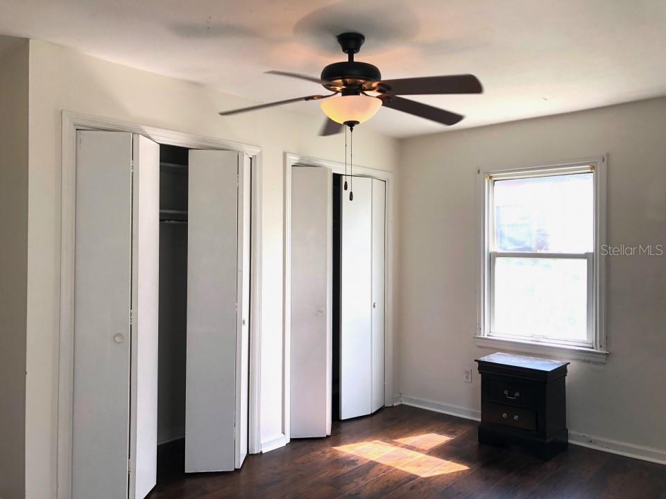 941 Lakeview Road Clearwater, FL 33756 - Photo 6 of 20