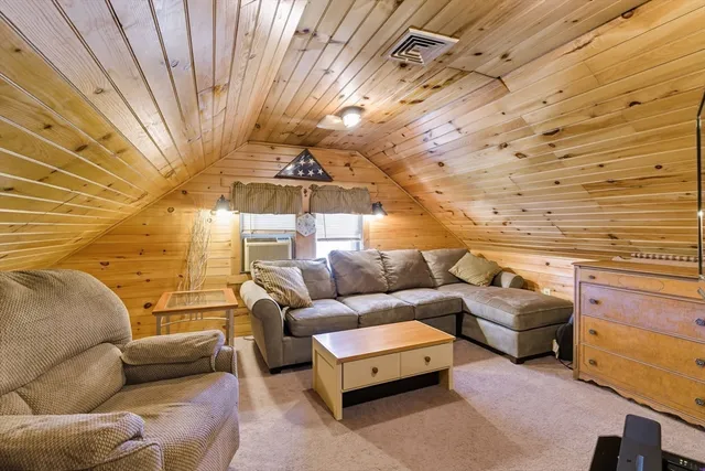 $3,800 | 40 Cottage Park Road, Unit 2, Winthrop, MA 02152