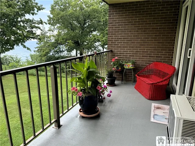 $199,900 | 1308 Edgewater Drive, Westfield, NY 14787