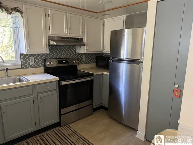 $199,900 | 1308 Edgewater Drive, Westfield, NY 14787