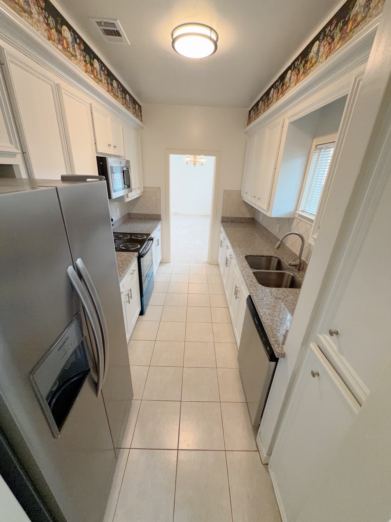 11852 Taylorcrest Road, Unit 8 Houston, TX 77024 - Photo 13 of 36