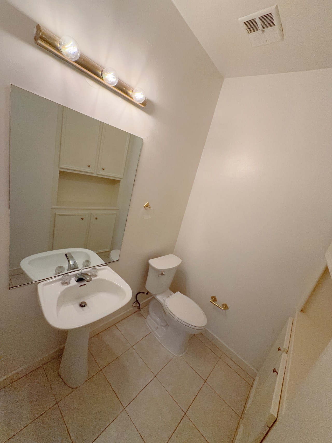 11852 Taylorcrest Road, Unit 8 Houston, TX 77024 - Photo 16 of 36