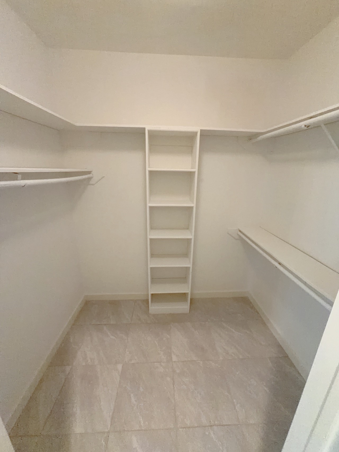 11852 Taylorcrest Road, Unit 8 Houston, TX 77024 - Photo 17 of 36