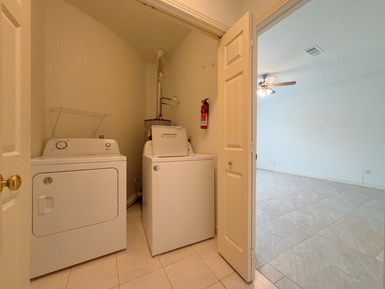 11852 Taylorcrest Road, Unit 8 Houston, TX 77024 - Photo 18 of 36