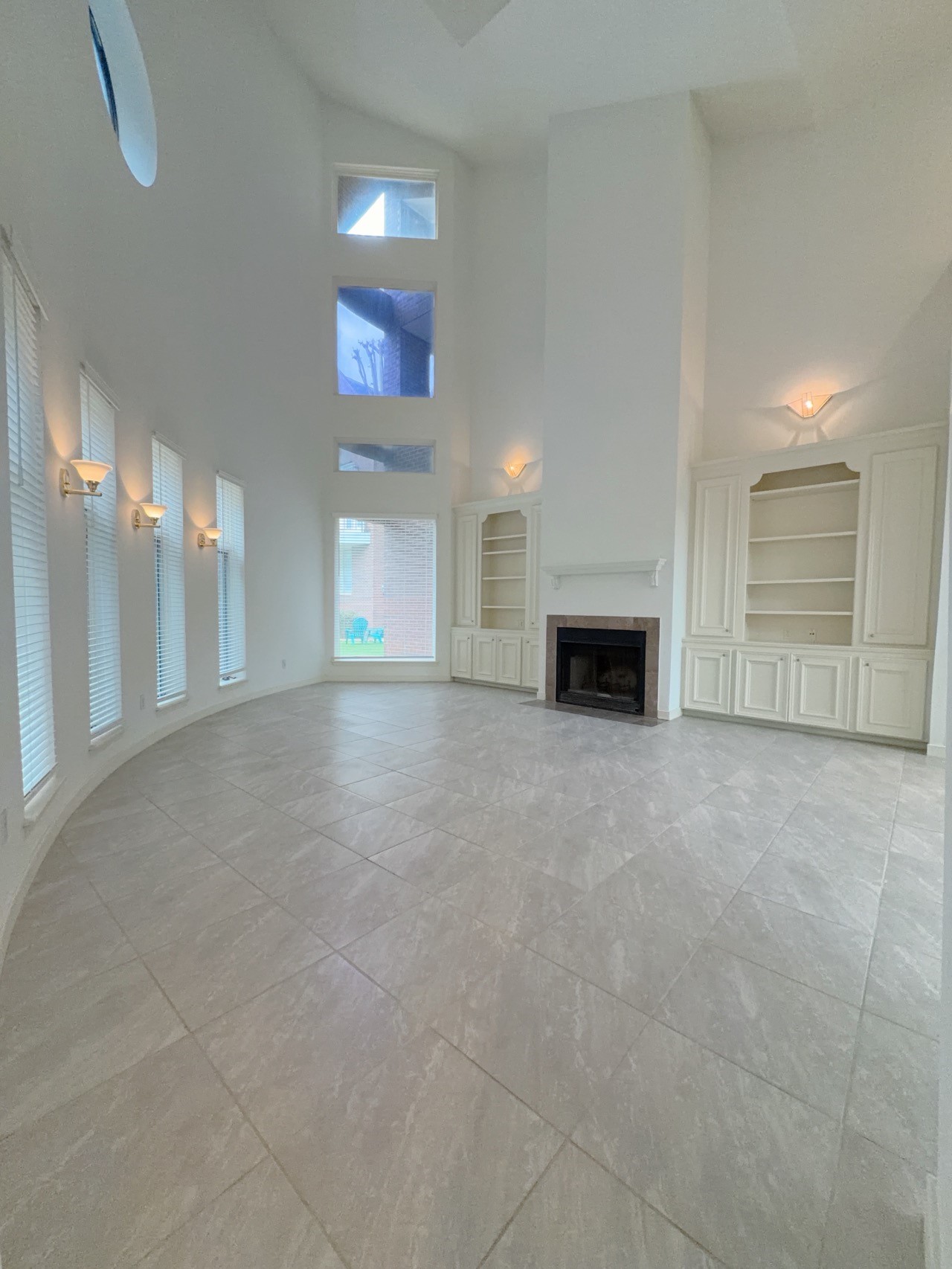 11852 Taylorcrest Road, Unit 8 Houston, TX 77024 - Photo 6 of 36