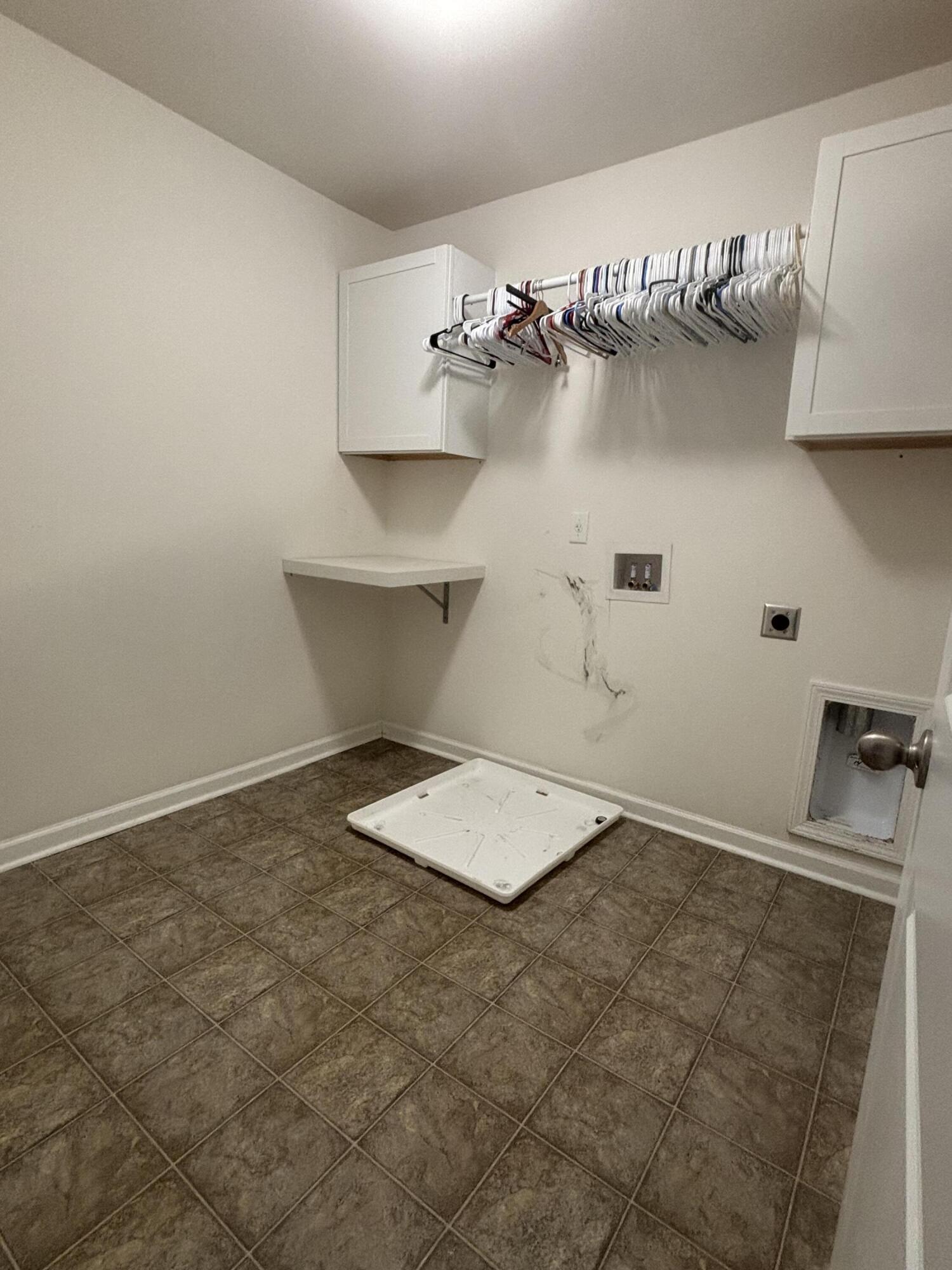 264 Spectrum Road Summerville, SC 29486 - Photo 25 of 25 Laundry Room