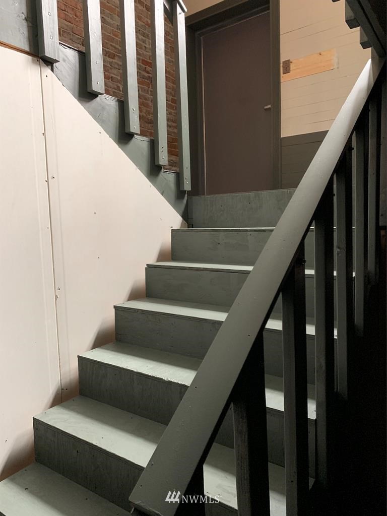 358 East Main Street Dayton, WA 99328 - Photo 24 of 34 a view of entryway