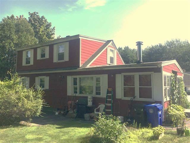 116 Lovering Street Manchester, NH 03109 - Photo 4 of 17 Gallery Image 4