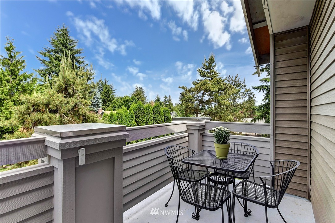 22617 4th Avenue West, Unit 102 Bothell, WA 98021 - Photo 14 of 17 Gallery Image 14