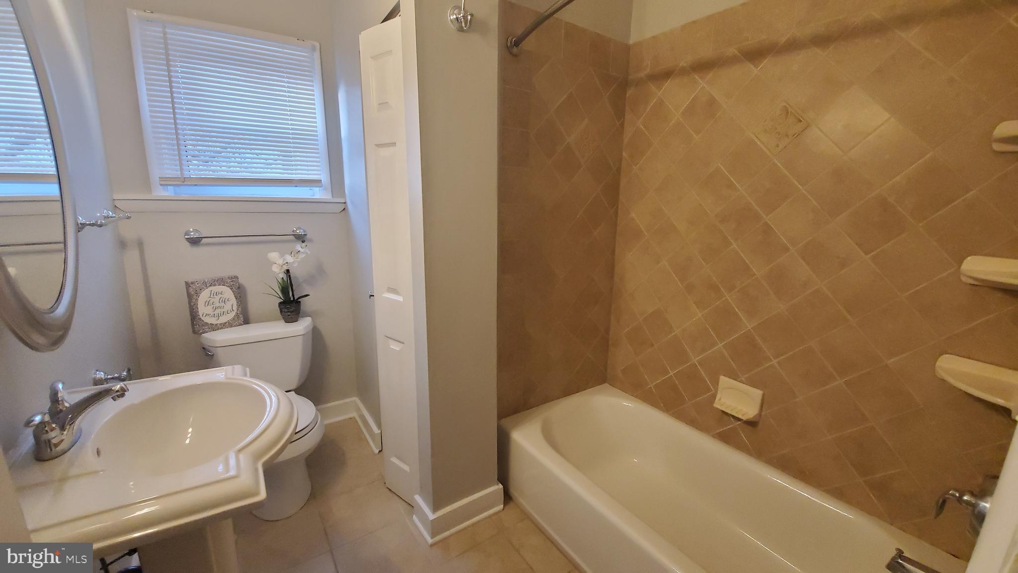 3112 Cedarhurst Road Baltimore, MD 21214 - Photo 14 of 36