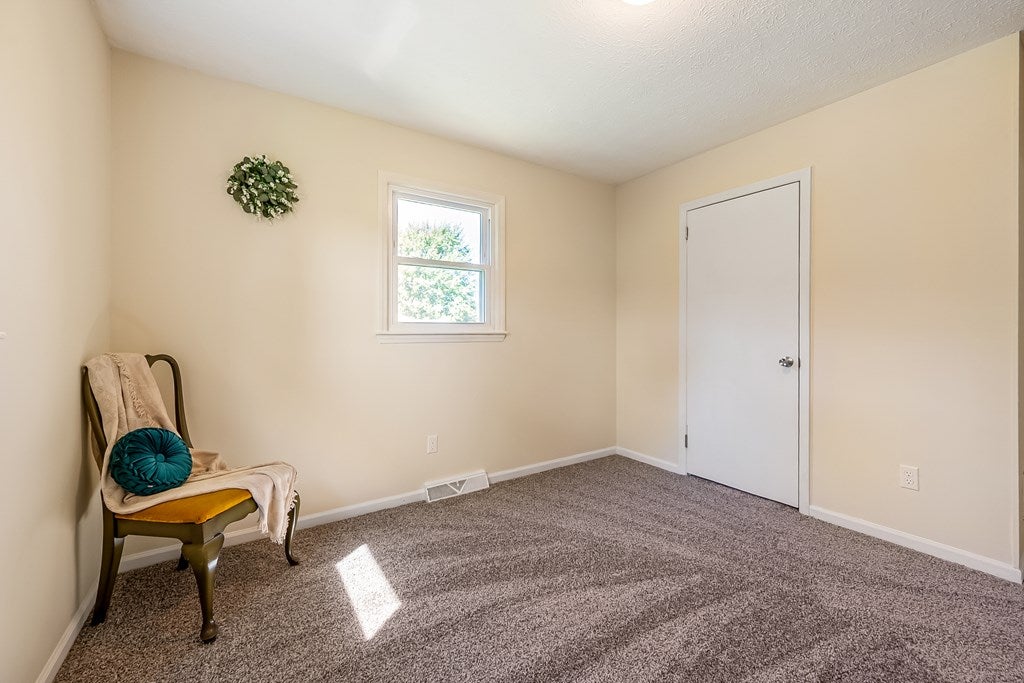 111 Waterwheel Road Galax, VA 24333 - Photo 28 of 53 Gallery Image 28