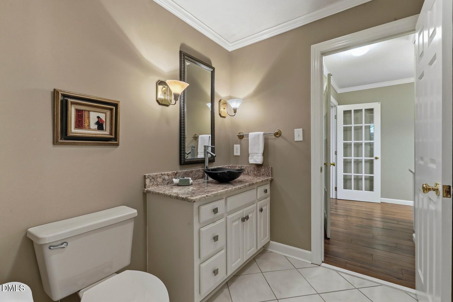 8208 Aberloch Court Raleigh, NC 27606 - Photo 34 of 80 053-036-Primary Bathroom-1500x1000