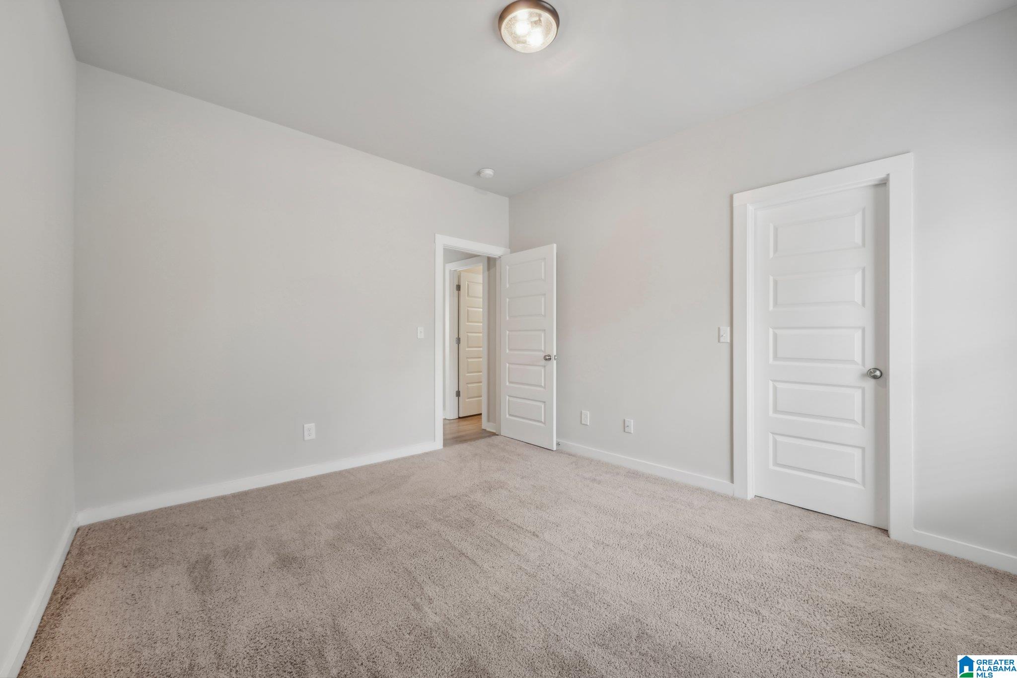 430 Ridgeview Circle Jemison, AL 35085 - Photo 17 of 50