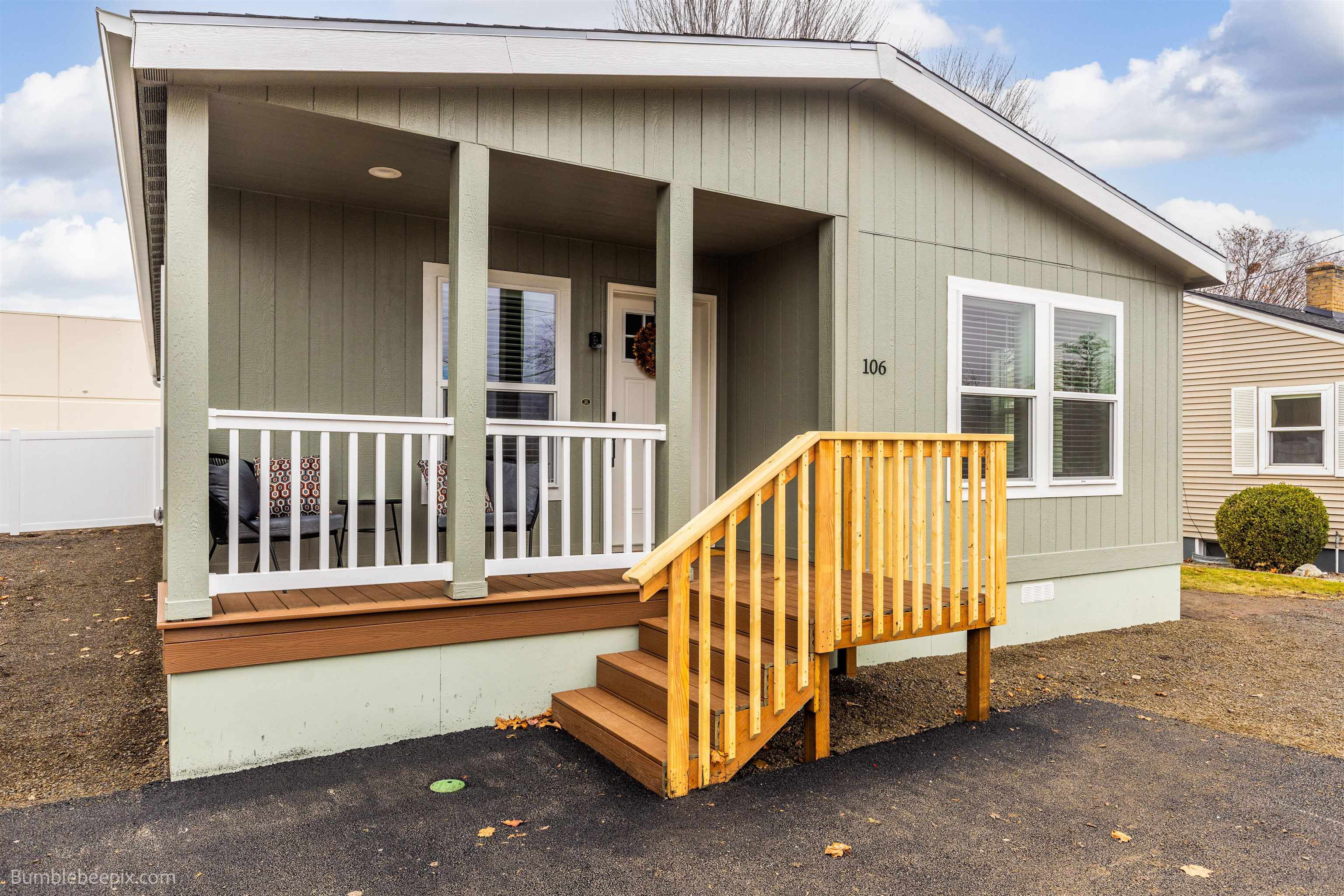 106 North Bolivar Road Spokane Valley, WA 99216 - Photo 2 of 25
