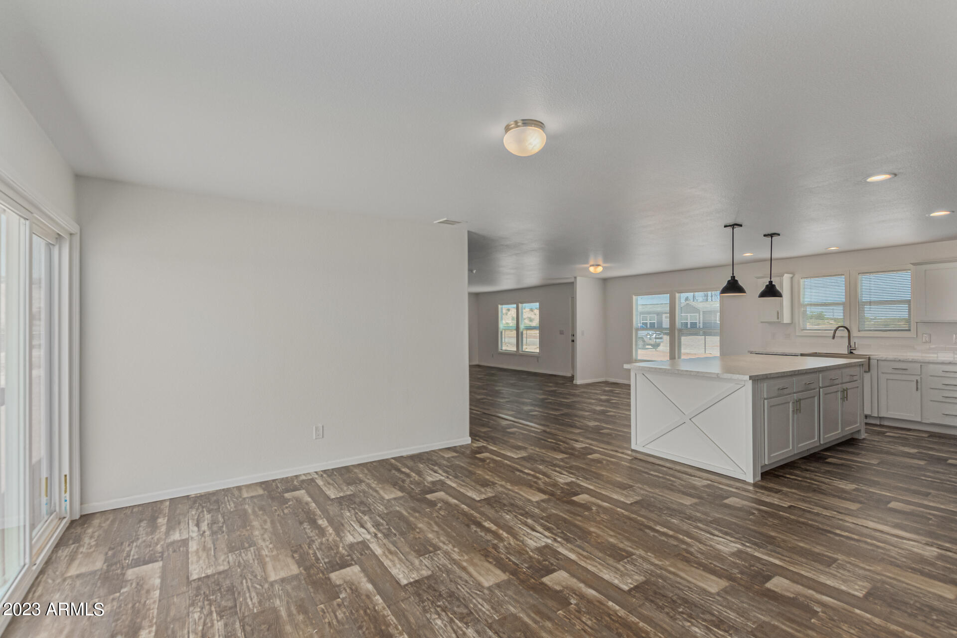 14770 Highway 79 Florence, AZ 85132 - Photo 10 of 32 8 - 14827 AZ-79 (Model Home)