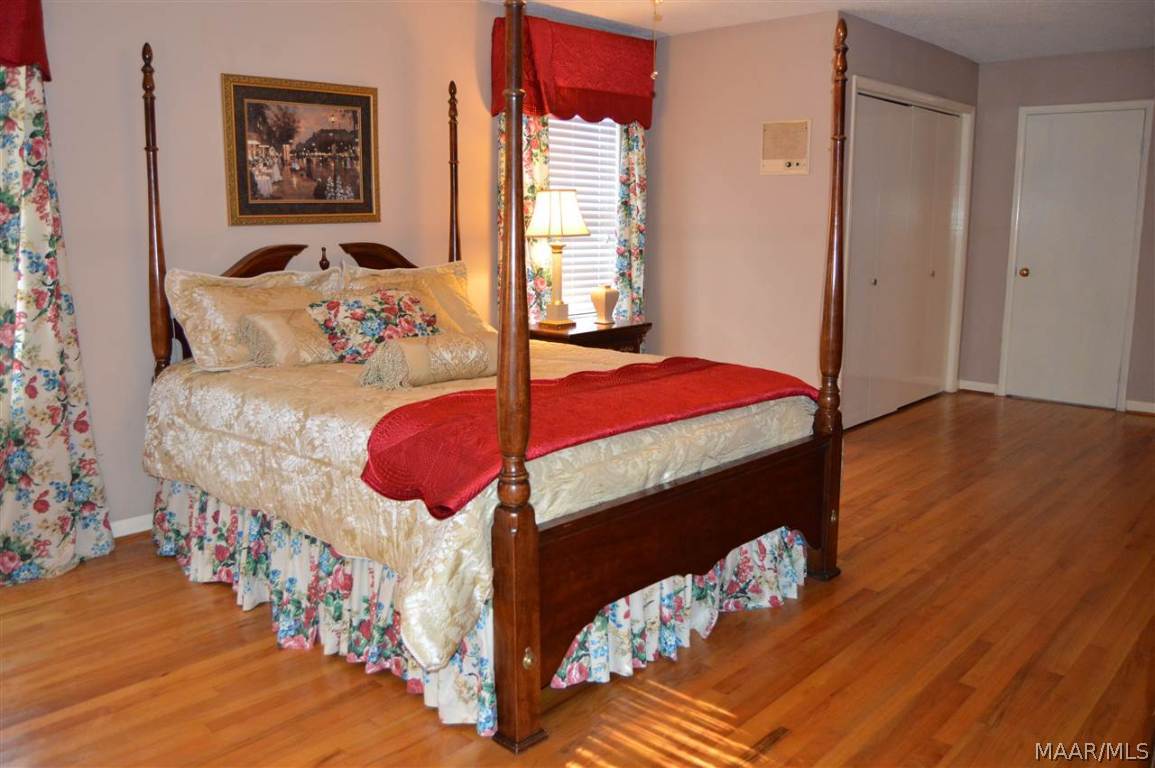 100 Ridge Crest Enterprise, AL 36330 - Photo 19 of 36 Gallery Image 19