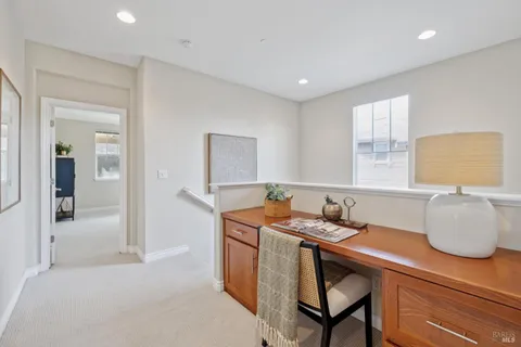 $1,295,000 | 14 Canyon Green Loop, Novato, CA 94947