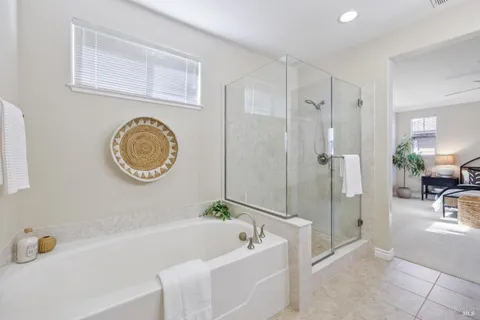 $1,295,000 | 14 Canyon Green Loop, Novato, CA 94947