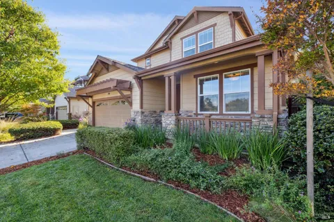 $1,295,000 | 14 Canyon Green Loop, Novato, CA 94947