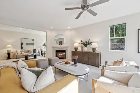 $1,295,000 | 14 Canyon Green Loop, Novato, CA 94947
