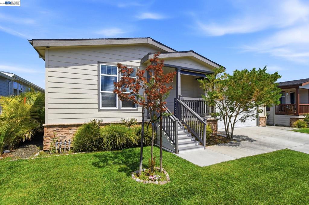 1945 Piner Road Santa Rosa, CA 95403 - Photo 2 of 38 Gallery Image 2