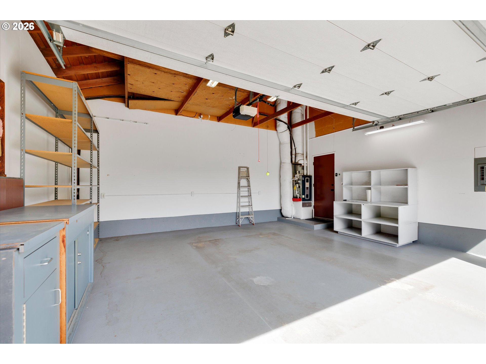 870 Hobbs Road Hood River, OR 97031 - Photo 43 of 48 Garage