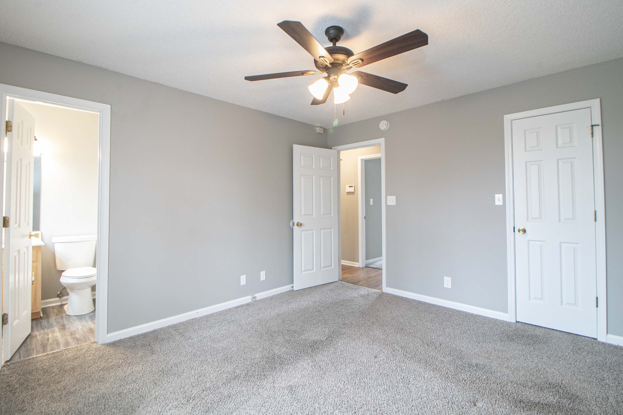 1913 Timberline Circle Oak Grove, KY 42262 - Photo 18 of 25 a view of an empty room with a bathroom