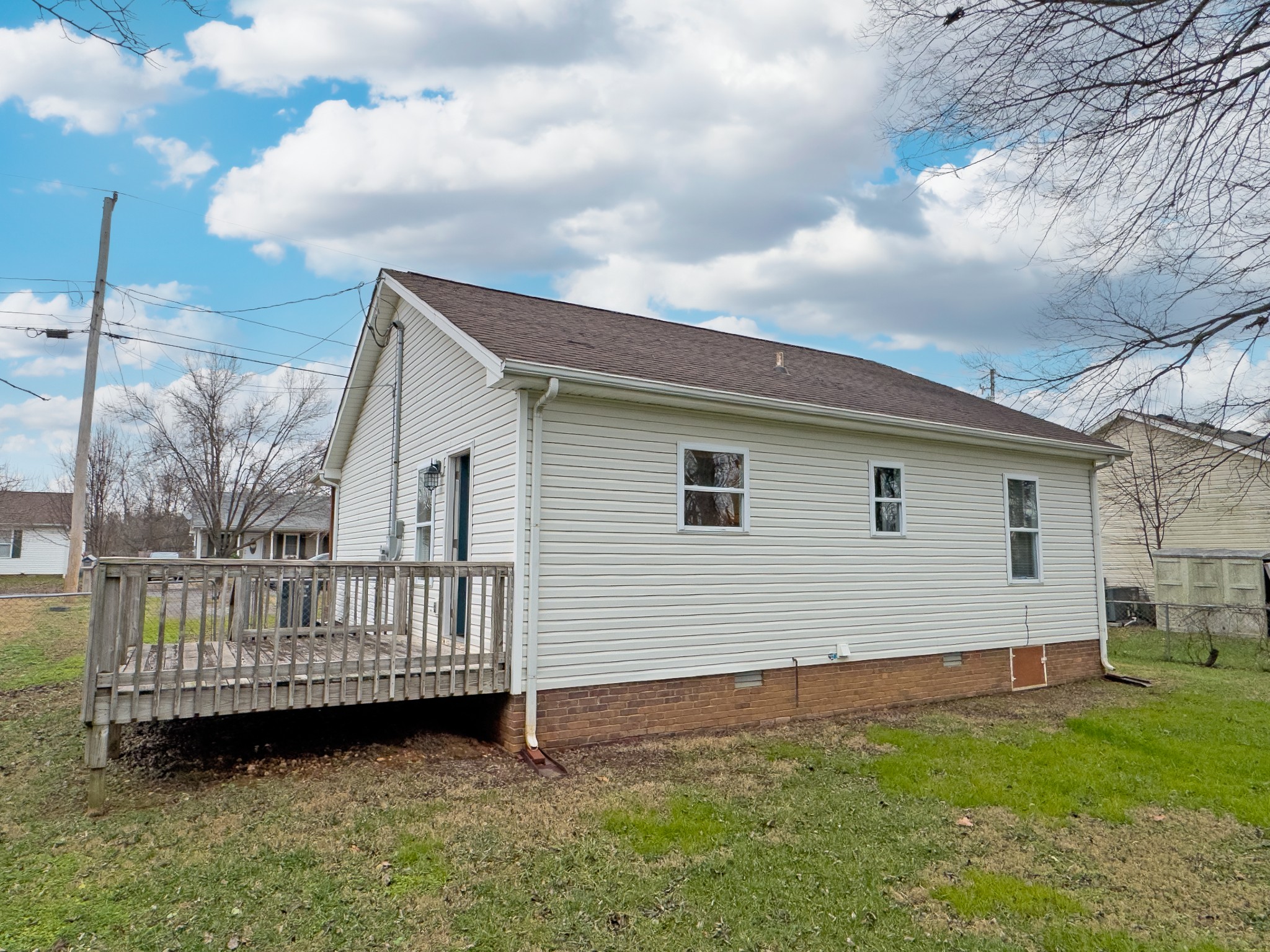 1913 Timberline Circle Oak Grove, KY 42262 - Photo 24 of 25 a view of a backyard with a garden