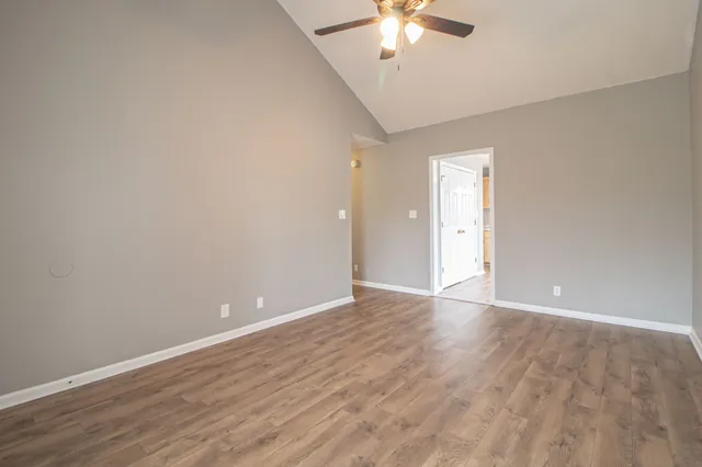 $1,330 | 1913 Timberline Circle, Oak Grove, KY 42262