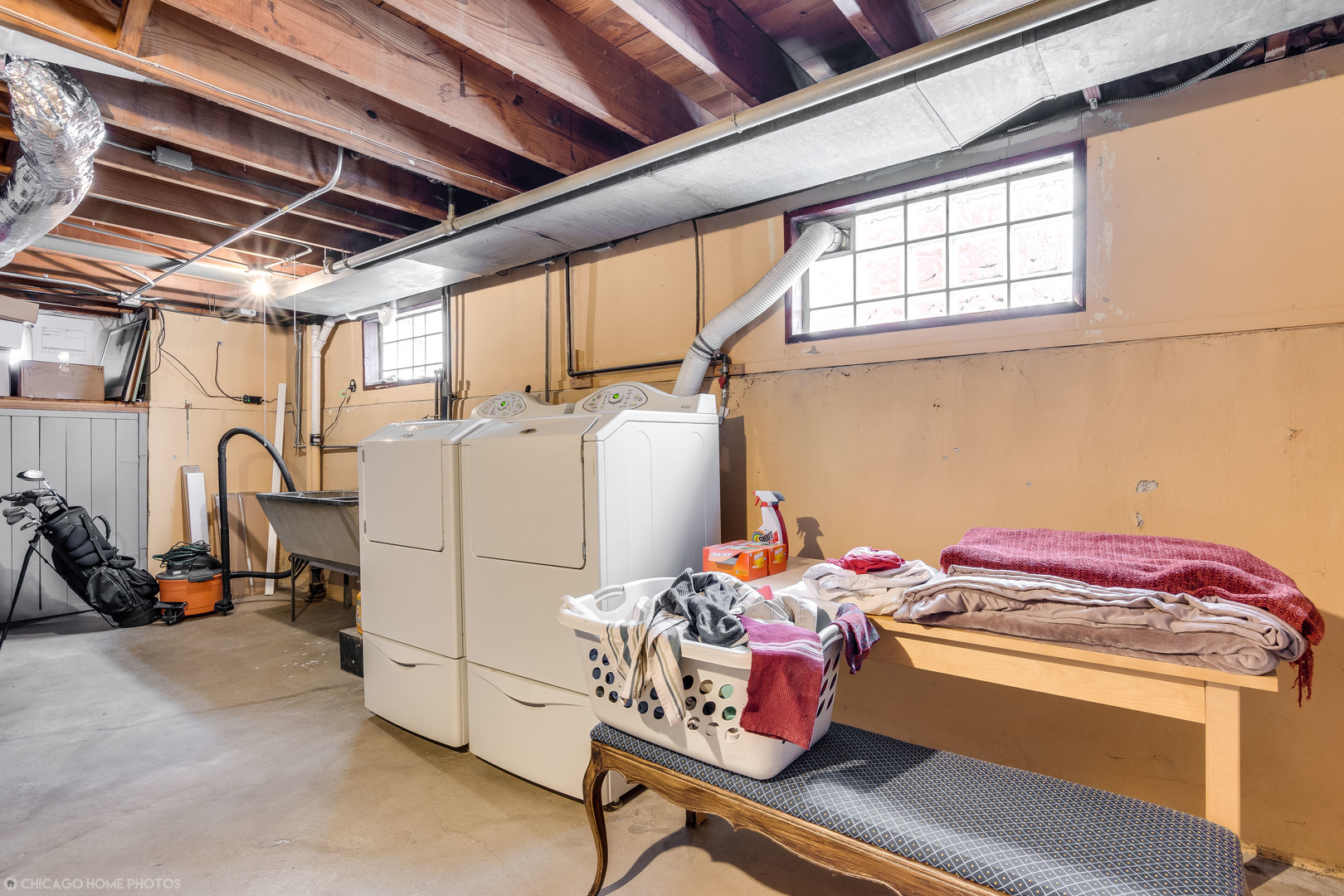 583 Selborne Road Riverside, IL 60546 - Photo 20 of 28 a storage room with washing machine
