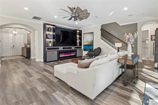 $5,000 | 4580 Shoreleaf Loop, Valrico, FL 33596