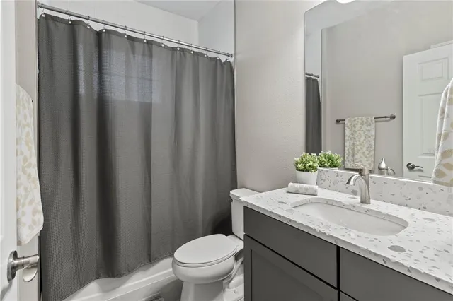 $5,000 | 4580 Shoreleaf Loop, Valrico, FL 33596