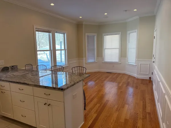 $3,475 | 14 Chapel Street, Unit 1, Norwood, MA 02062