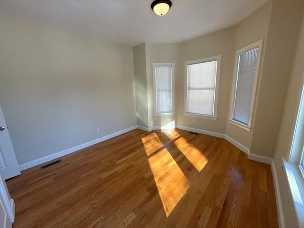 $3,475 | 14 Chapel Street, Unit 1, Norwood, MA 02062