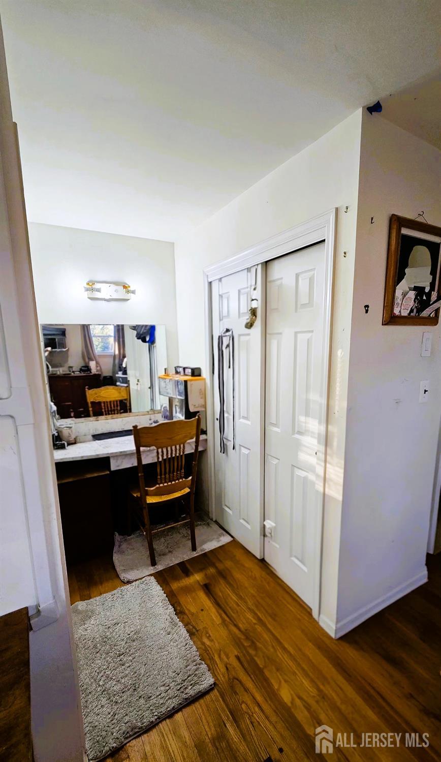 7 Stradford Road Sayreville, NJ 08859 - Photo 18 of 38