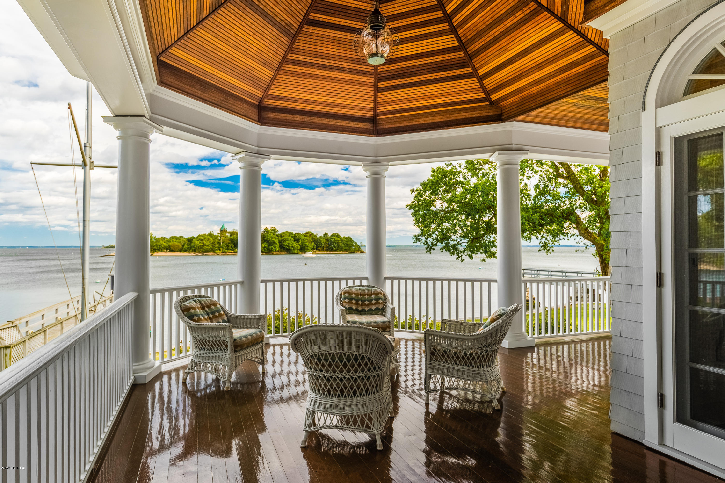 35 Byram Shore Road Greenwich, CT 06830 - Photo 16 of 32 Porch