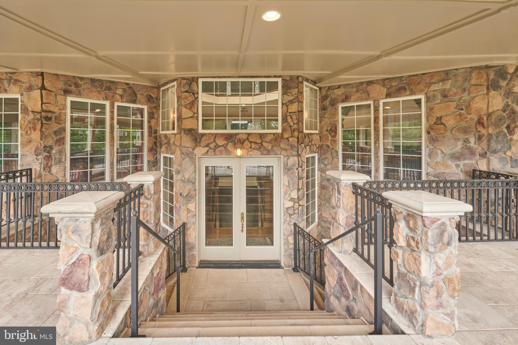 11705 Sugarland Road Herndon, VA 20170 - Photo 115 of 123