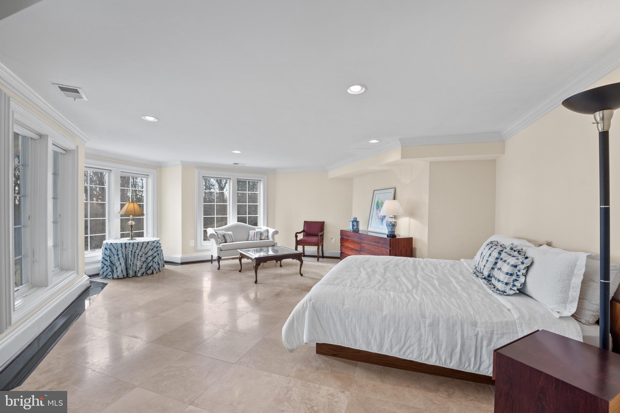 11705 Sugarland Road Herndon, VA 20170 - Photo 63 of 123
